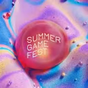 Круглый шар с надписью Summer Game Fest разноцветный фон