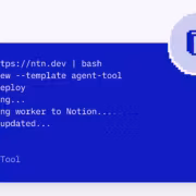 Терминал командной строки с кодом и логотипом Notion