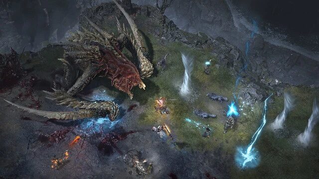 Дракон в битве с героями в Diablo 4