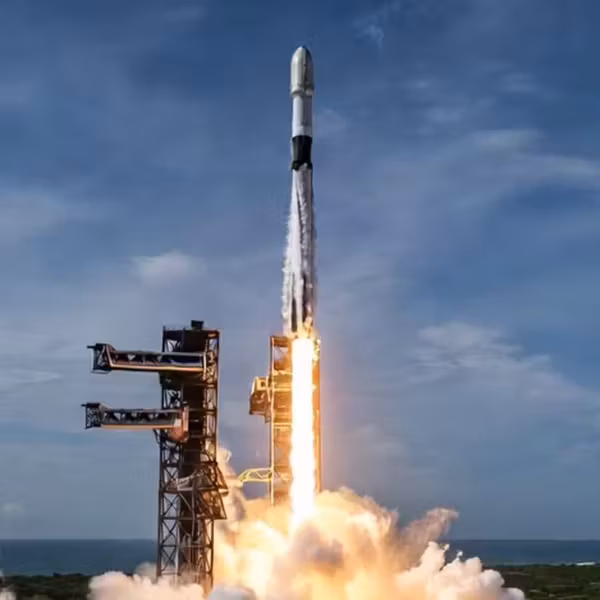 Ракета Индийская космическая программа запускается