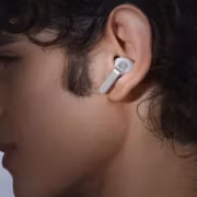 Samsung готовит Galaxy Buds Able с открытой клипсой вместо затычек