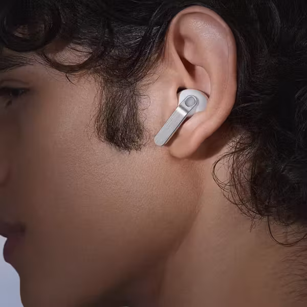 Samsung готовит Galaxy Buds Able с открытой клипсой вместо затычек