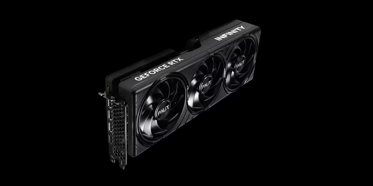 чёрная видеокарта Palit GeForce RTX 5080 Infinity 3