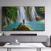 Телевизор Sony и саундбар Sony HT-B500 в гостиной