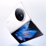 Складной телефон Vivo X Fold6 с тремя камерами