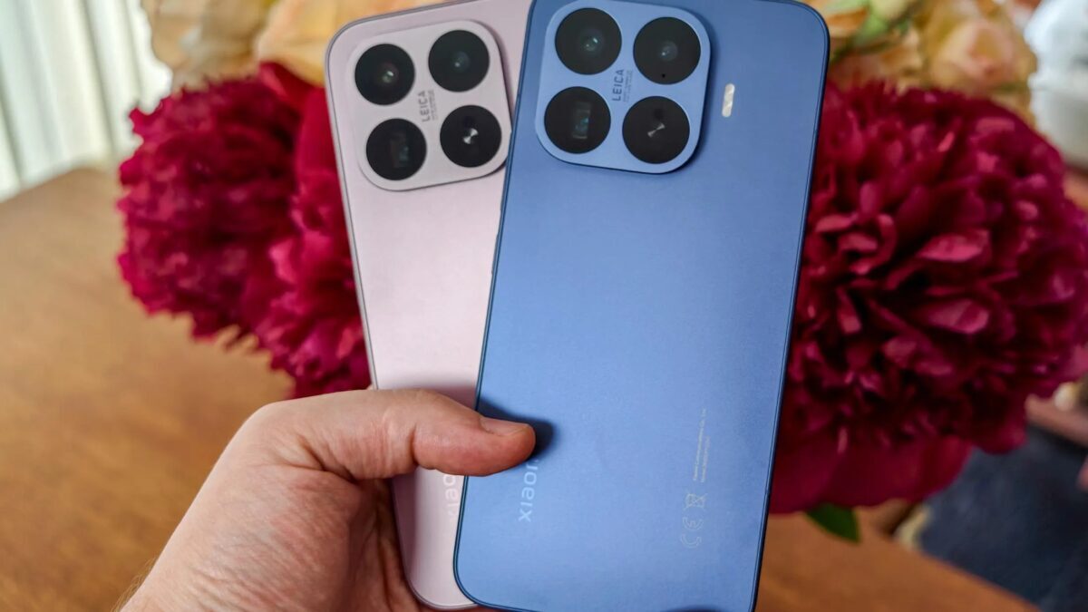 Синий и белый смартфоны Xiaomi 17T и 17T Pro