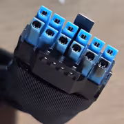 Видеокарта Sapphire RX 9070 XT Nitro+ с повреждённым кабелем