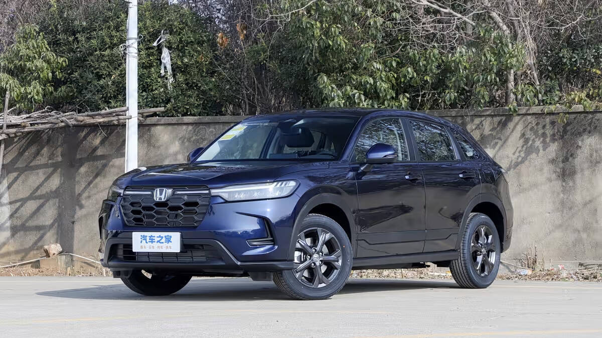 Кроссовер Honda HR-V 2026 вышел в Китае по цене от 110 тыс. юаней 7 Кроссовер Honda HR-V 2026 модельный год