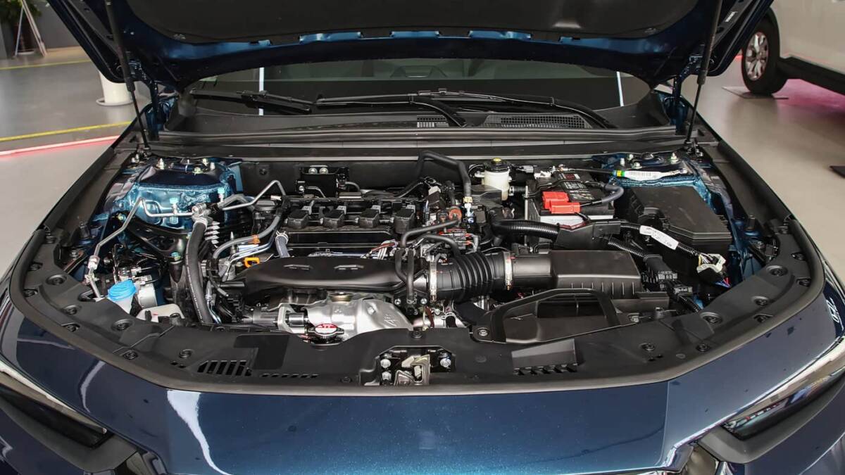 Двигатель Honda Inspire 2026 в моторном отсеке