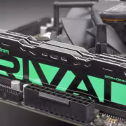 Goodram выпустила память Rival DDR4 Radiant с модулями 4 ГБ