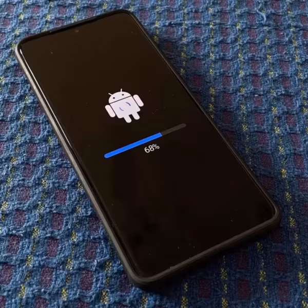 Google обновила 3 компонента Android для смартфонов Samsung