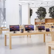 В Азии упали акции поставщиков Apple после роста цен