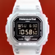 Часы G-Shock DW-5600TNT-7 с цифровым дисплеем и белым прозрачным корпусом