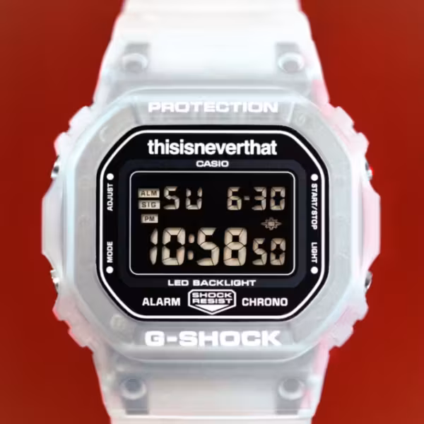 Часы G-Shock DW-5600TNT-7 с цифровым дисплеем и белым прозрачным корпусом
