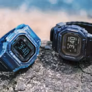 Спортивные часы Casio G-Lide GBX-H5600 на каменистой поверхности