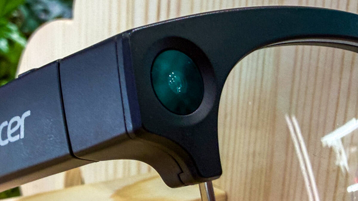 Черные очки Acer AI Glasses GI0 крупный объектив