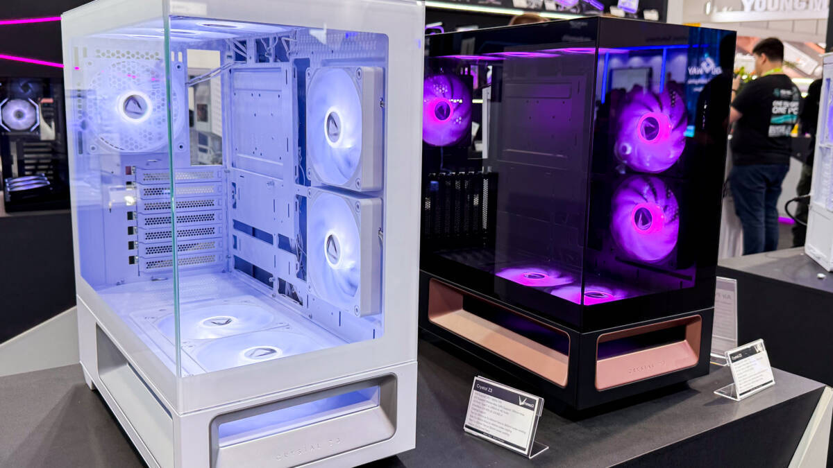 Корпуса и блоки питания Crystal Z3 на выставке Computex 2026