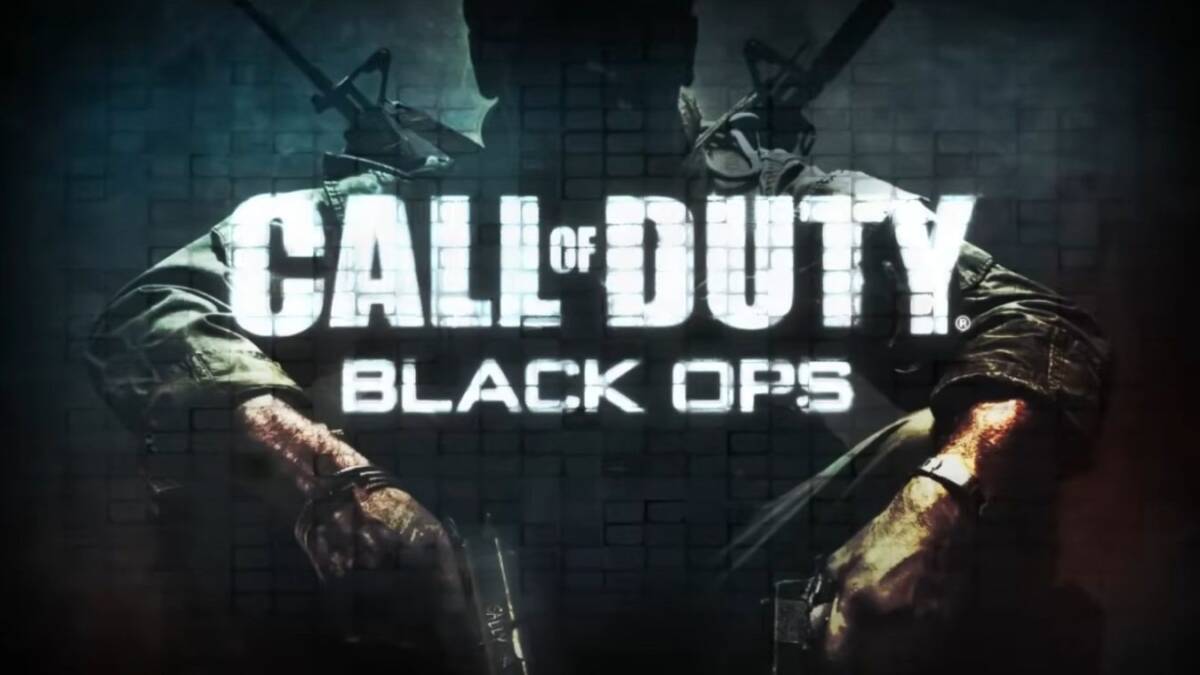 Силуэт солдата с оружием и шлемом, логотип Call of Duty Black Ops