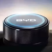 Магнитная кнопка BYD Smart Button в салоне автомобиля