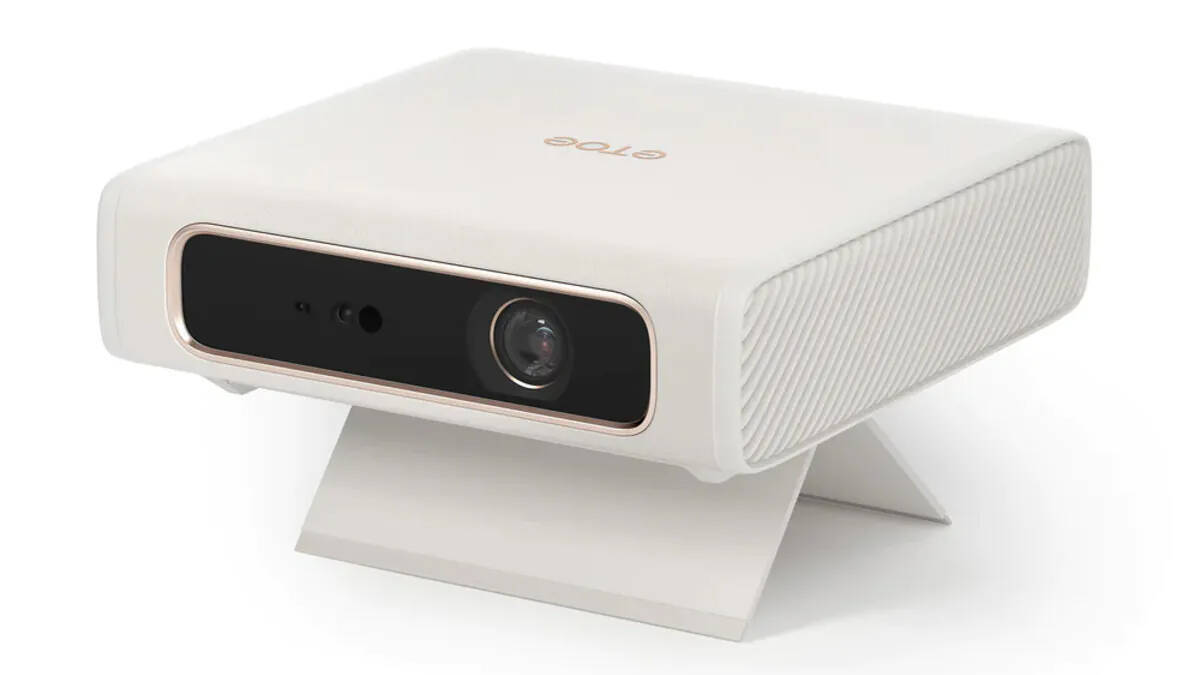 ETOE Dolphin 2 получил Google TV и аккумулятор