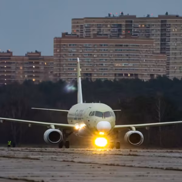 SJ-100 должен получить сертификат в I квартале 2027 года