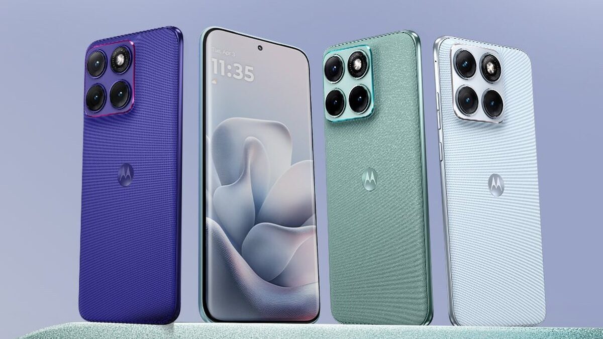 Модель Motorola Edge 70 Fusion в четырёх цветах трёхкамерные смартфоны