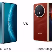 Складные смартфоны Vivo X Fold 6 и Honor Magic V6 на фоне