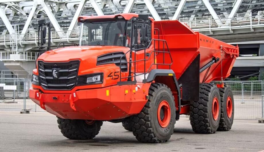 КамАЗ показал карьерный самосвал «Геркулес-45» на 41 т