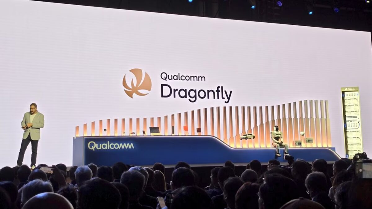 Презентация Qualcomm Dragonfly для дата-центров на сцене