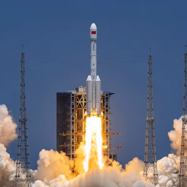 Китай запустил ракету «Чанчжэн-7А» со спутником 26A