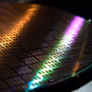 Графический чип TSMC 3-нм с отражением света