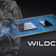 Процессор Intel Core 3 304 на микросхеме