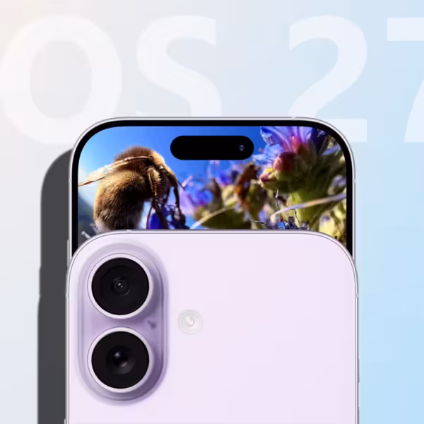 Крупный план камеры iPhone 11 с ультра Wide объективом