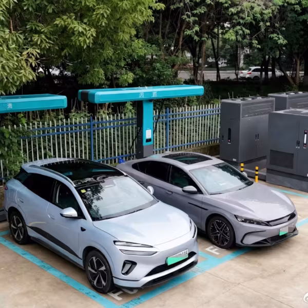 Sinopec и BYD запустили в Китае зарядку на 1500 кВт