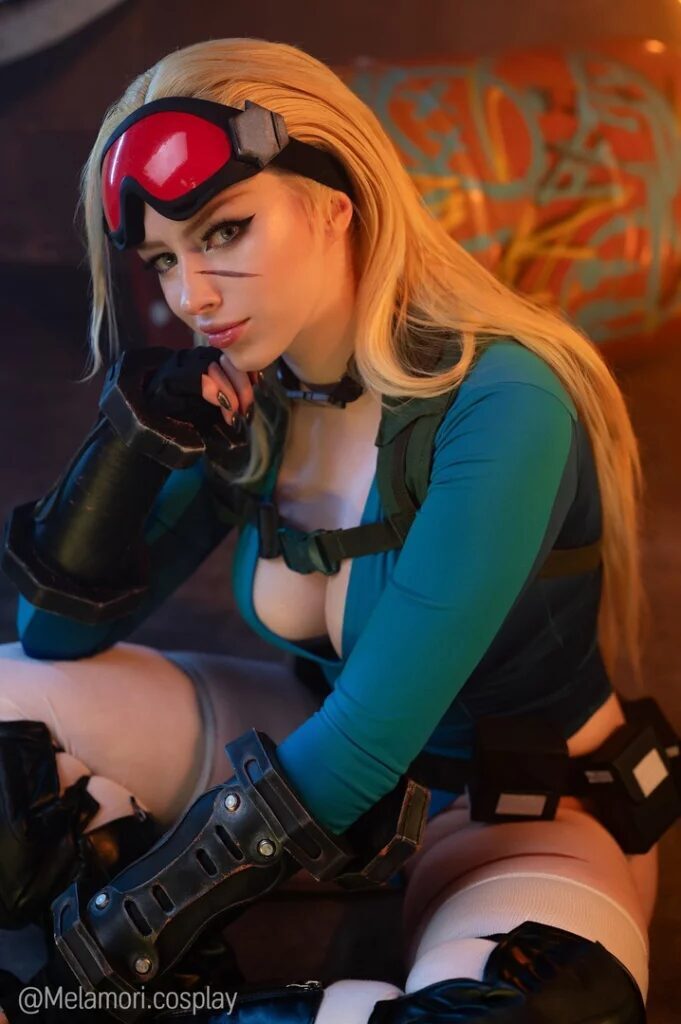 Косплей Кэмми Уайт из Street Fighter Lady Melamori