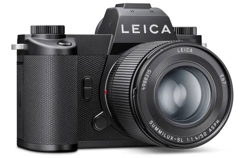 Камера Leica SL3-P поступила в продажу по цене $6690 8 Камера Leica SL3-P с объективом Summilux-SL 50mm