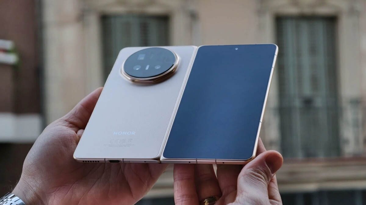 Складной смартфон Honor может получить стилус в 2027 году
