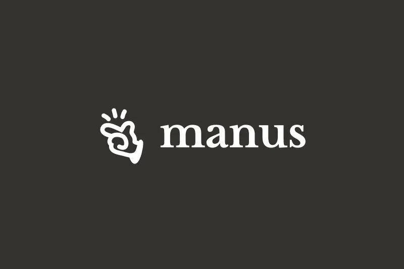 Логотип Manus и название на тёмном фоне