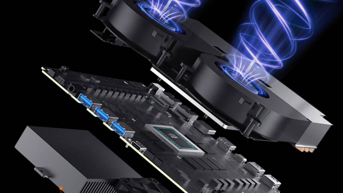 Внутренние компоненты мини-ПК Peladn Y02 с Ryzen AI Max+ 395 и 128 ГБ
