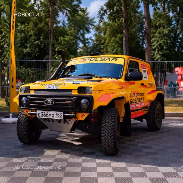 Внедорожник Лада Нива Спорт Турбо на выставке