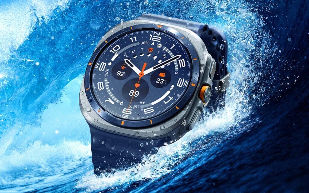 Водонепроницаемые часы Galaxy Watch Ultra 2 в воде