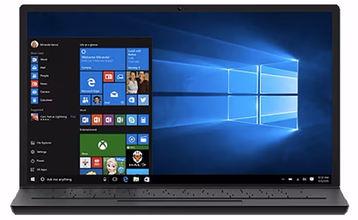 Ноутбук с открытым рабочим столом Windows 10 модель Lenovo