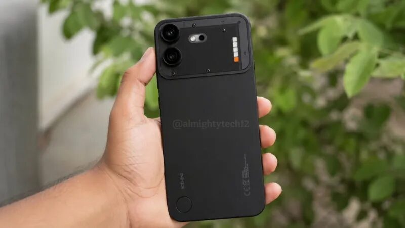 Модель Nothing Phone 4b с двумя камерами и бордюром светодиодов