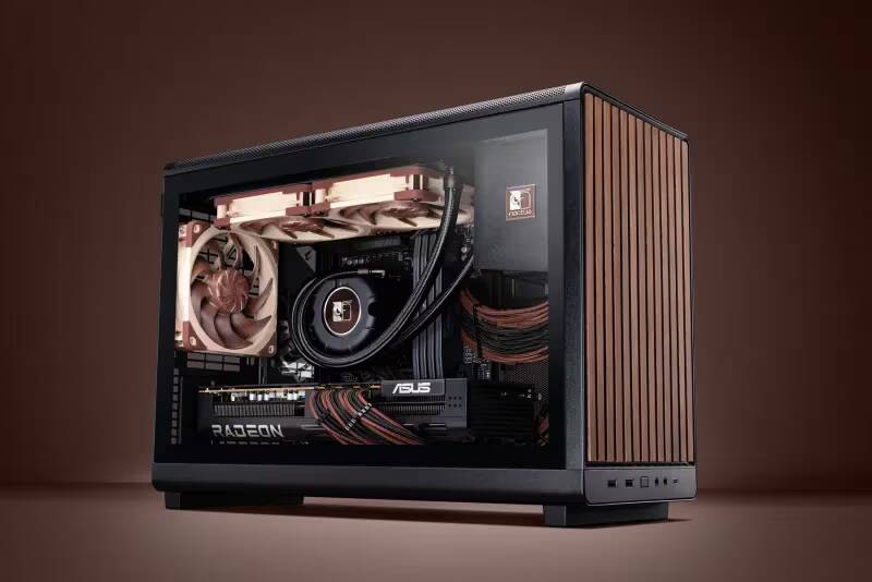 Корпус с прозрачной боковой панелью Noctua NL-LC1 внутри компьютерная сборка