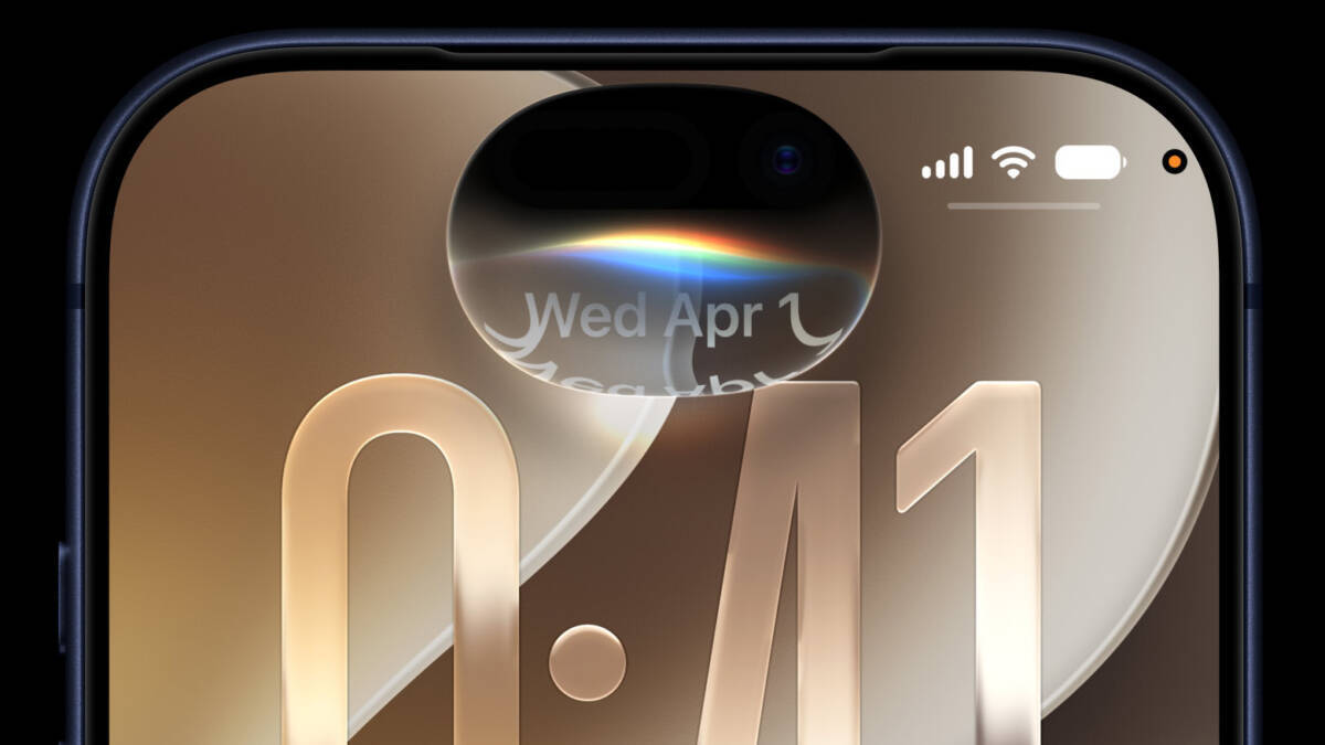 Экран iPhone 13 с отображением даты и временем