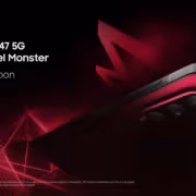 Samsung Galaxy M47 5G задняя часть черная и розовая камера модуль