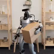 Робот с камерой и коробкой, робототехника Flexion Robotics