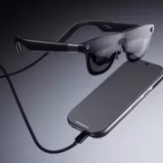 XR-очки XREAL AURA смартфон кабель черные устройств