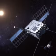 Спутники SunRISE и Falcon Heavy в космосе
