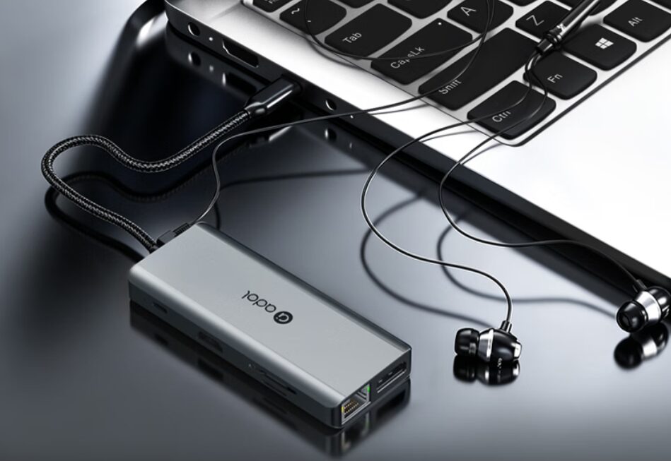 Asus выпустила USB-C-док на 11 портов с тремя мониторами и зарядкой 100 Вт 4 USB-C-док Asus с 11 портами и кабелями